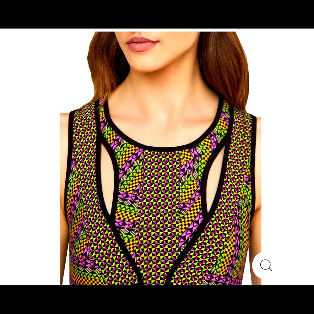 SLEEVELESS PATTERN MINI DRESS